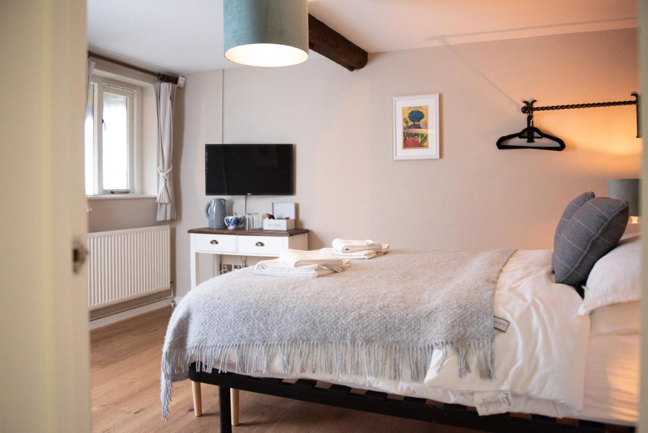 The Talkhouse Bed & Breakfast Stanton Saint John Eksteriør bilde